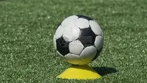 恰尔汗奥卢渴望夺得欧冠金球，去年夏日婉拒机会